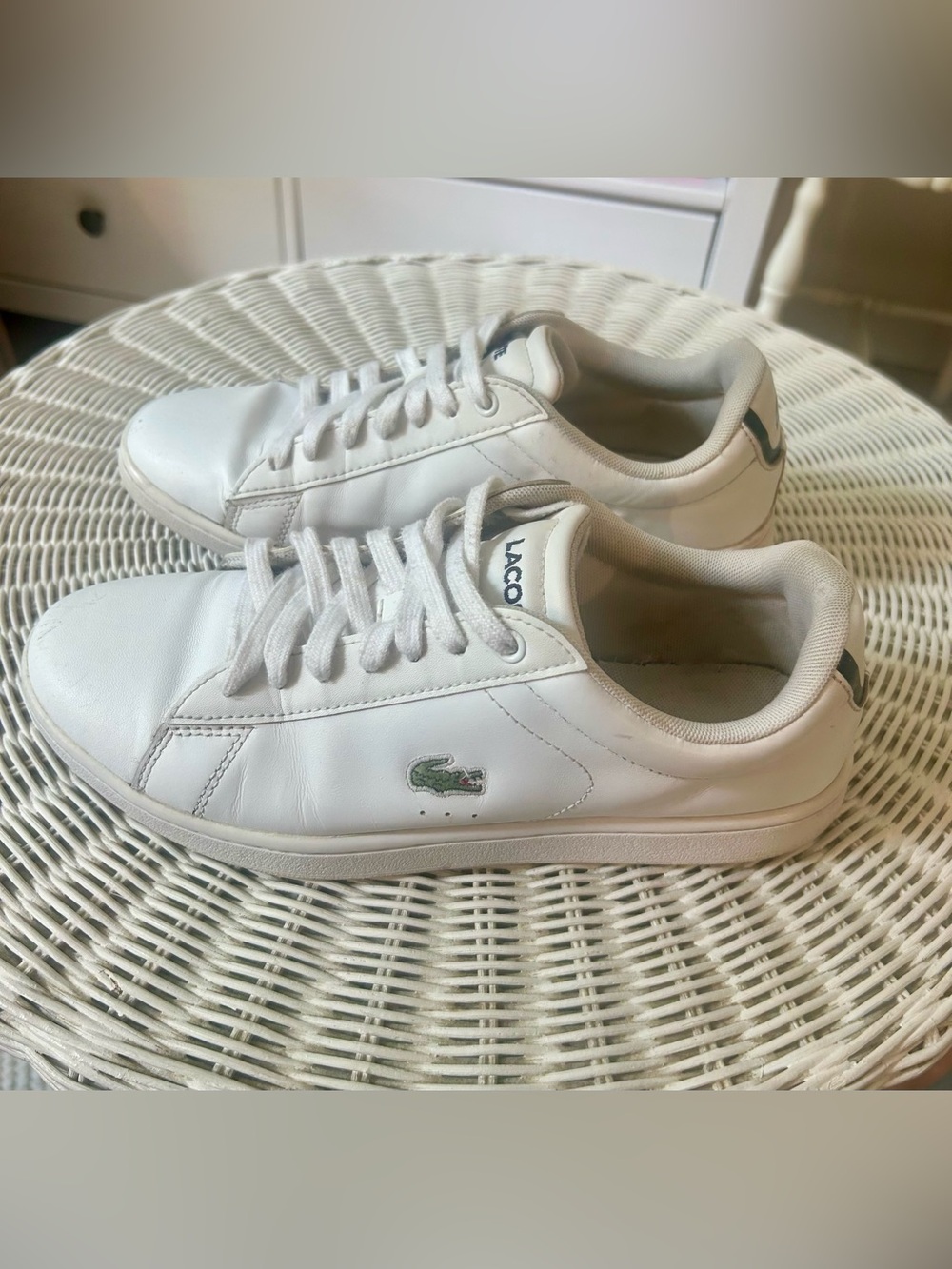 Lacoste Carnaby Evo White Leather
Sneakers - Women's Size 7.5